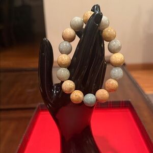 Elegant Jade Beaded Bracelet - Yellow and Blue green Tones